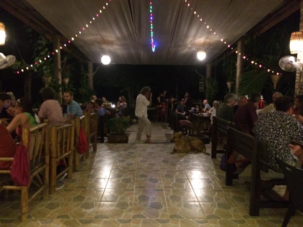 Starlight Beach Resort Koh Phayam Bagian luar foto